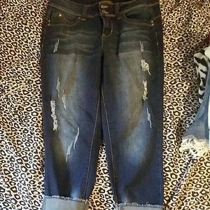 YMI "wanna betta butt?" Capri